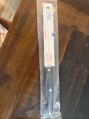 Cutco #1729 Petite Carver Knife